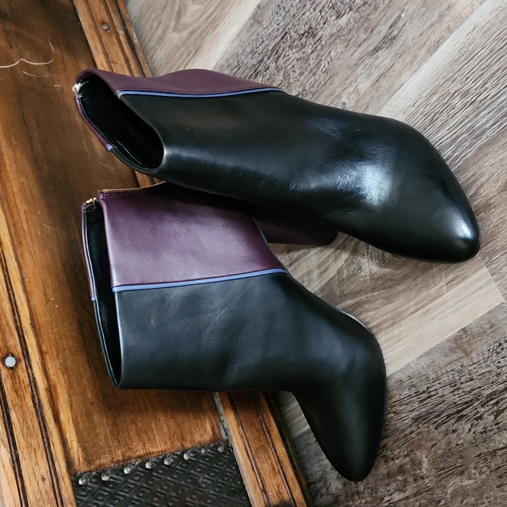 Cabi Bootie Leather Black/Wine Size 10